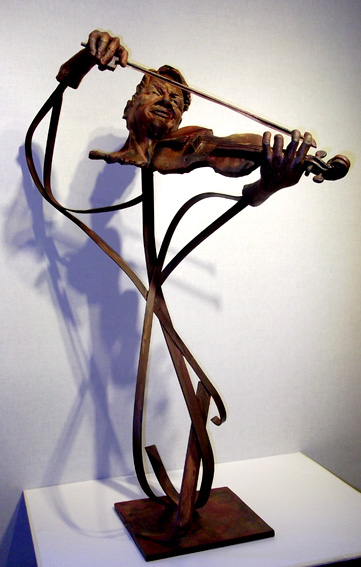 SINFONIA. 95 x 73 x 56 cm
