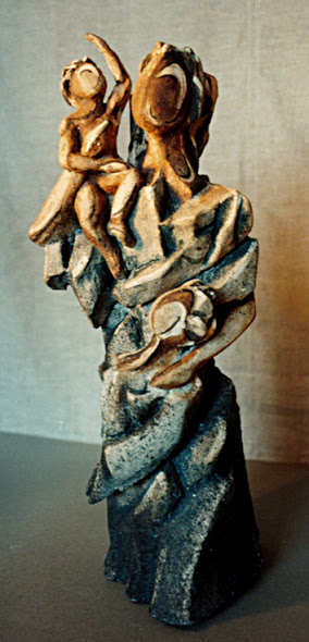 Madre e hijos. 38 cm