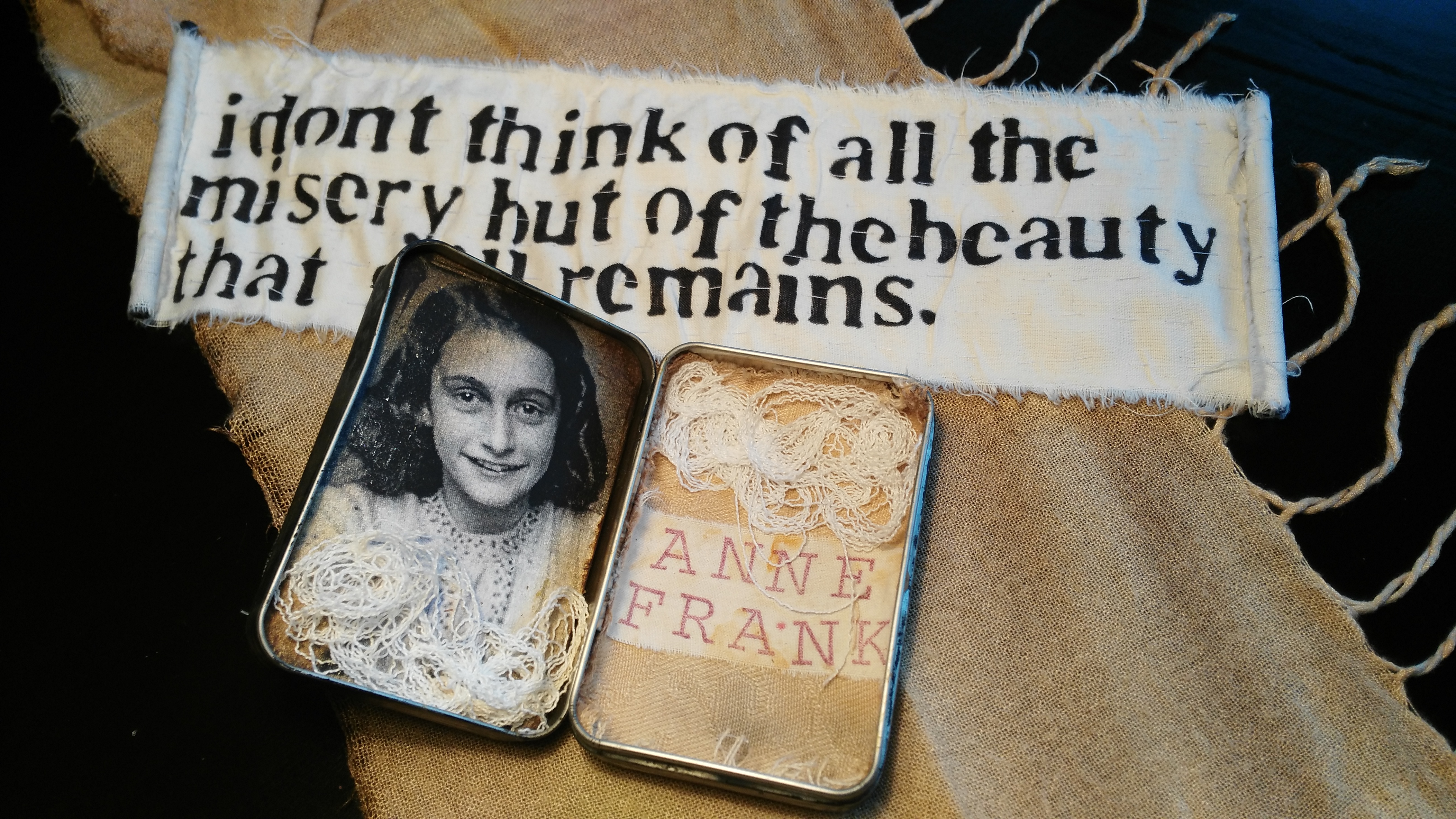 ANNE FRANK3