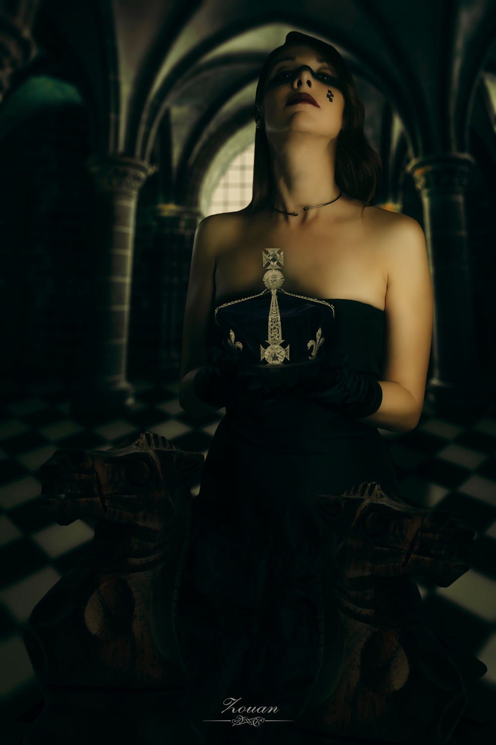 Justine Philippidou Photography by Zouan Kourtis