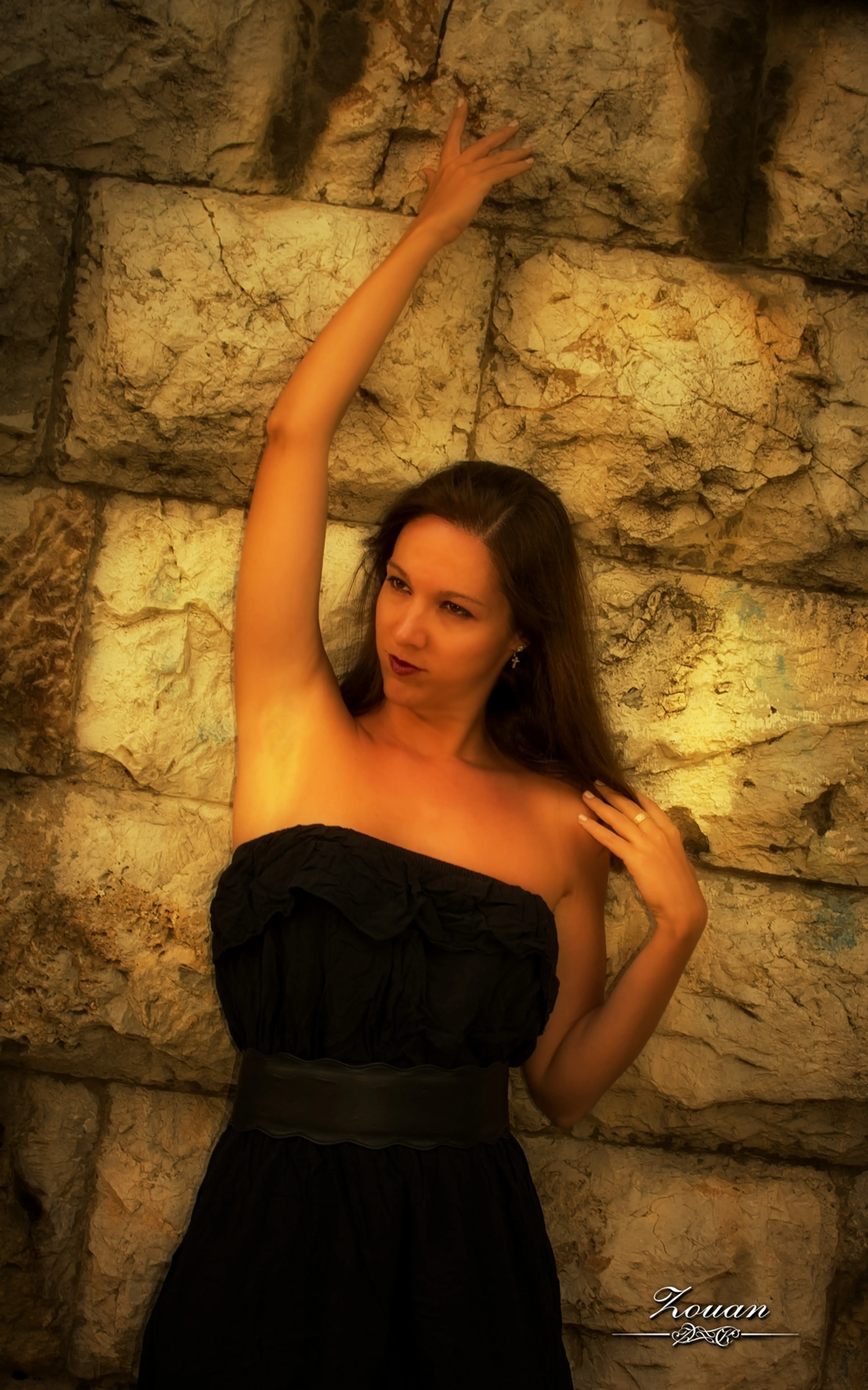 model Justine Philippidou Photography by Zouan Kourtis