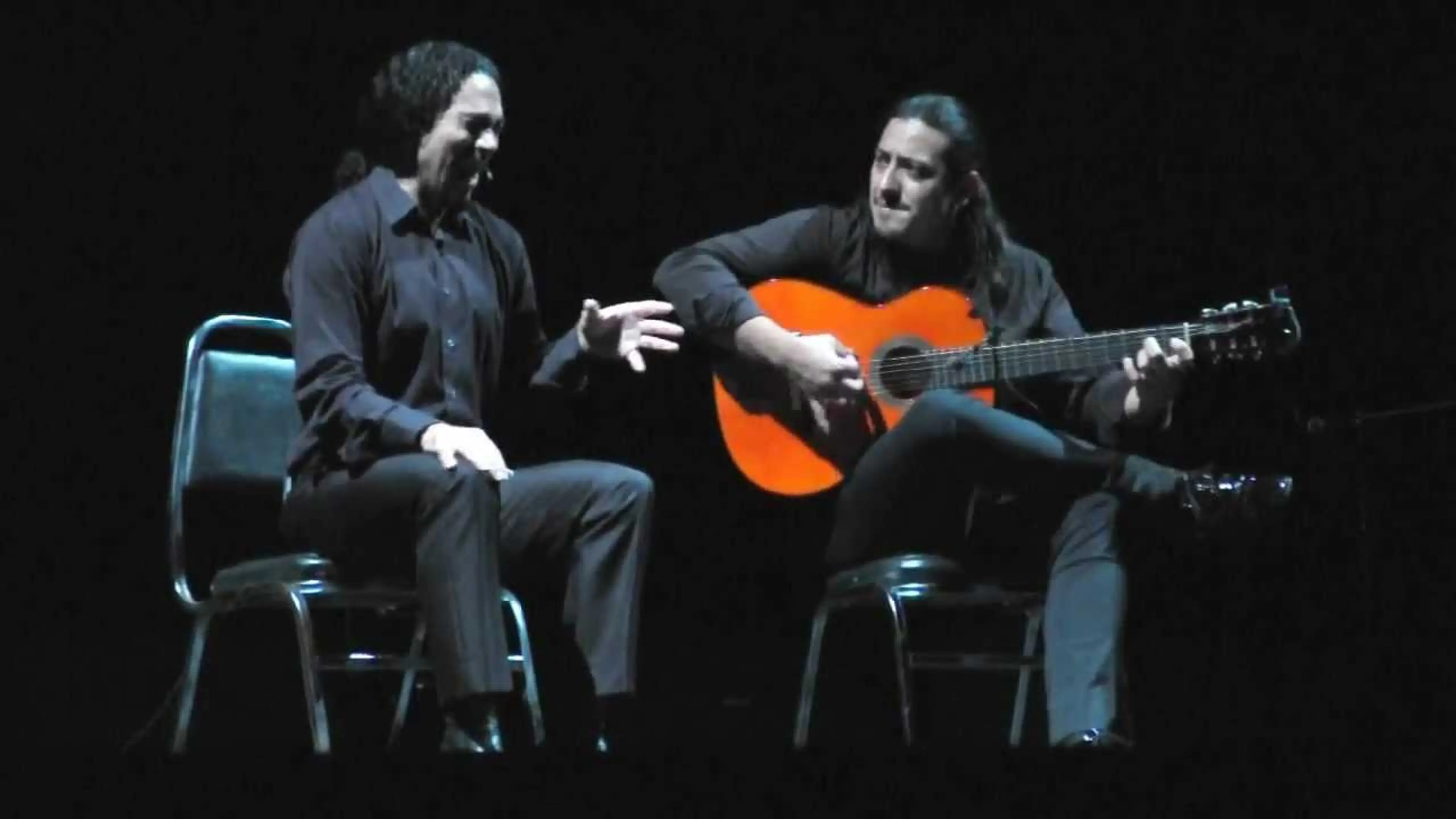 Voz y Guitarra, Las Amaya, Flamenco (FIT2012)