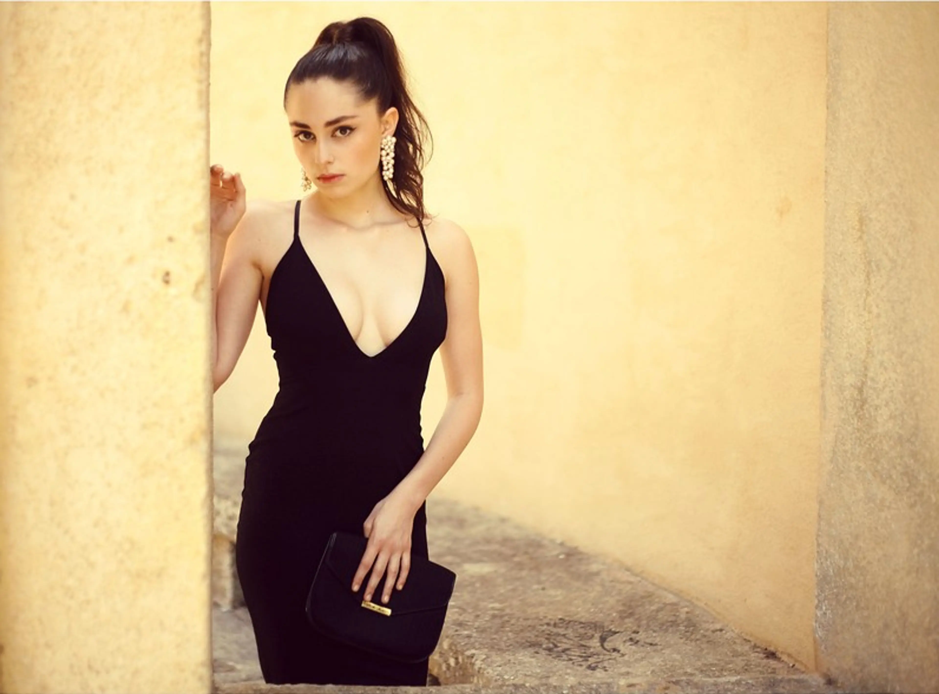 Esther Abrami