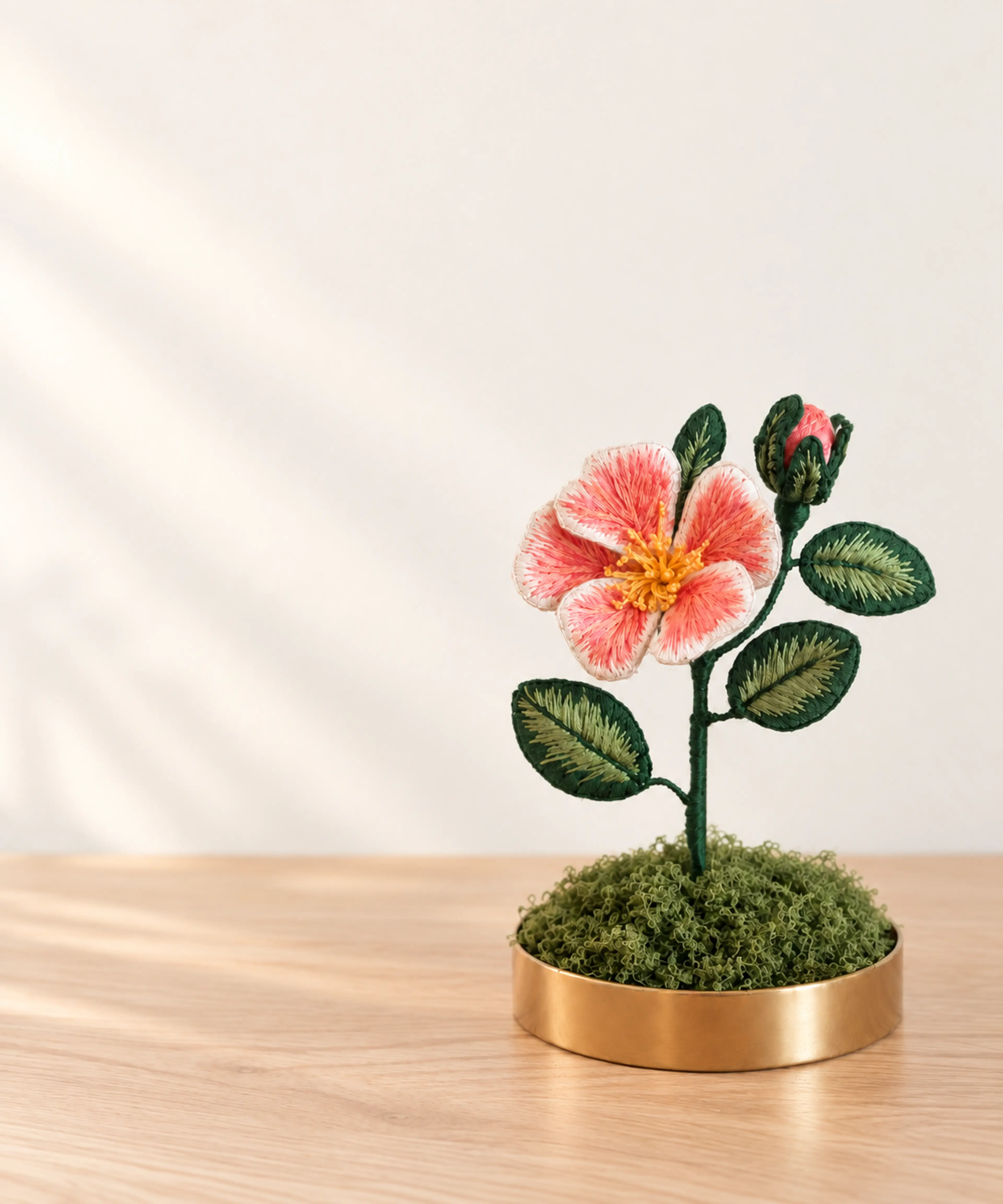 Flor bordada 3D — Artesanía — Alexandra Fimia